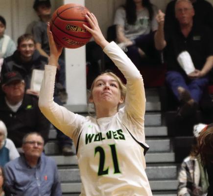MHC overcomes slow starts in victories