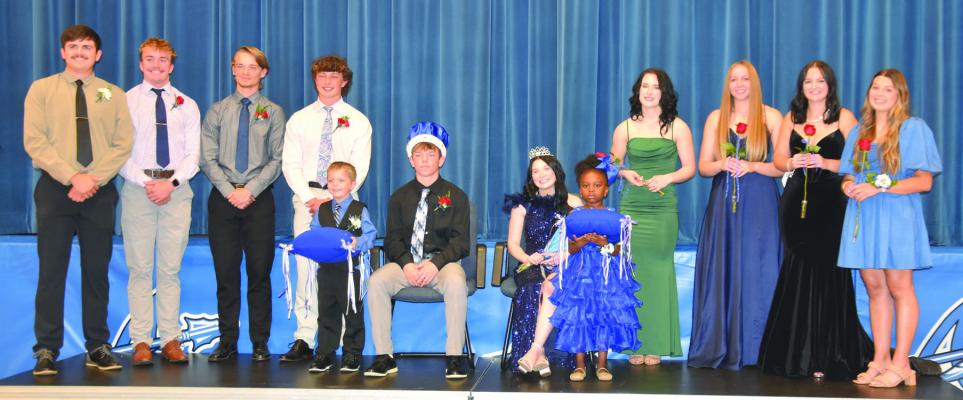 Arapahoe Homecoming Royalty: (L-R) 2023 King Campbell Schutz, Trenton Roskop, Lael Rathbun, Prince Grayson Koller, Crown bearer Adam Dettmann, 2024 King Clayton North, 2024 Queen Sage Larson, Crown bearer, Amaya Stevens, Princess Rylee Bahe, Cadence Carpenter, Haiden Garey and 2023 Queen Berkley Warner.