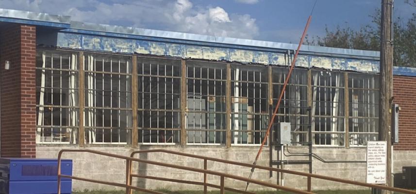 The Wilsonville Post Office windows were restored on July 27, 2023 by Wendell Chaffin, Victory Three Seven Services, LLC.