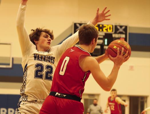 Arapahoe’s Will Shaw put in the winning bucket against Medicien Valley.