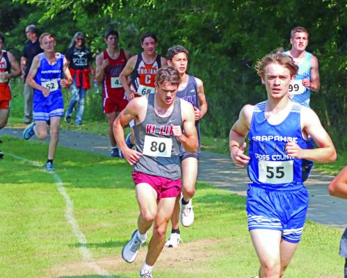 Cross country teams gather at Cambridge Invite