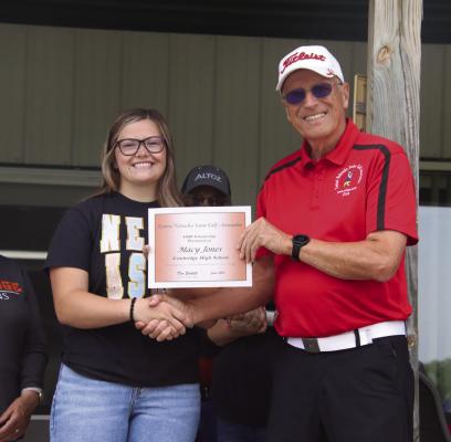 Macy Jones accepts golf scholarship