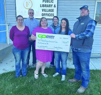Farnam Economic Development receives $5,000 donation
