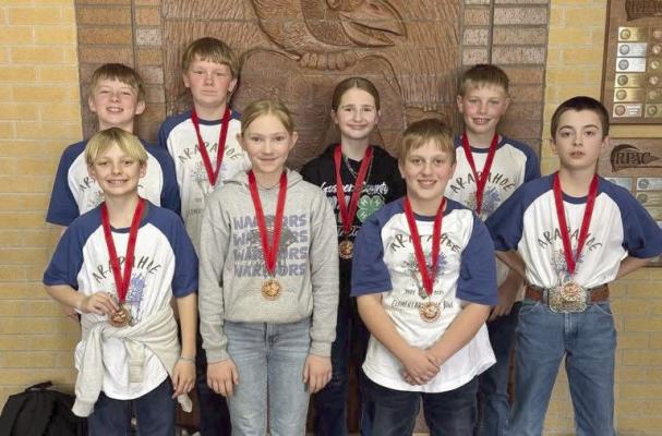 Arapahoe Quiz Bowl takes 3rd at Alma