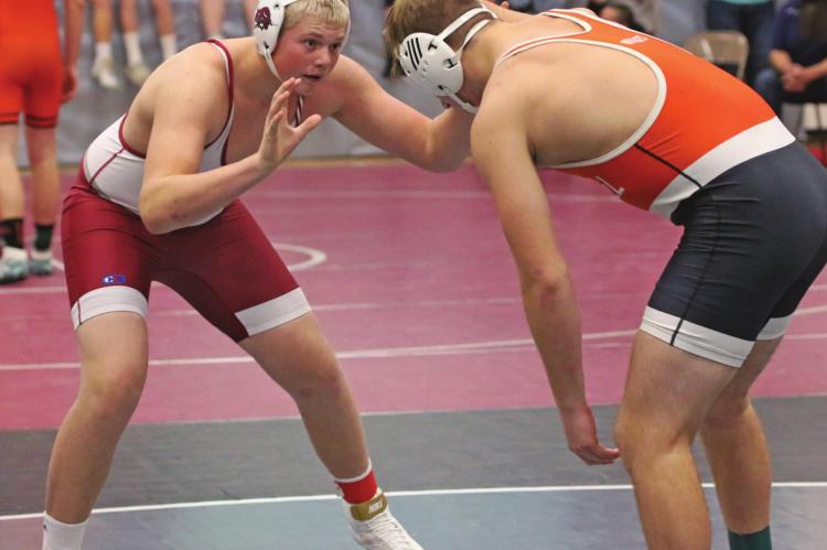Arapahoe, Cambridge, Hi-Line compete at Bulls Invite