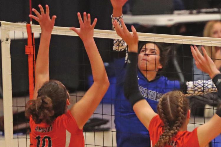 Cambridge ends Arapahoe’s season at subdistricts