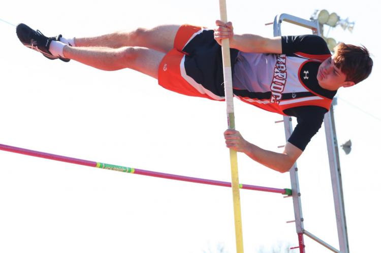 Trojans sweep team titles at Raiders’ Invite