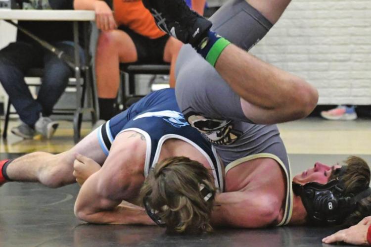Three Roughriders take second at Osceola Invite