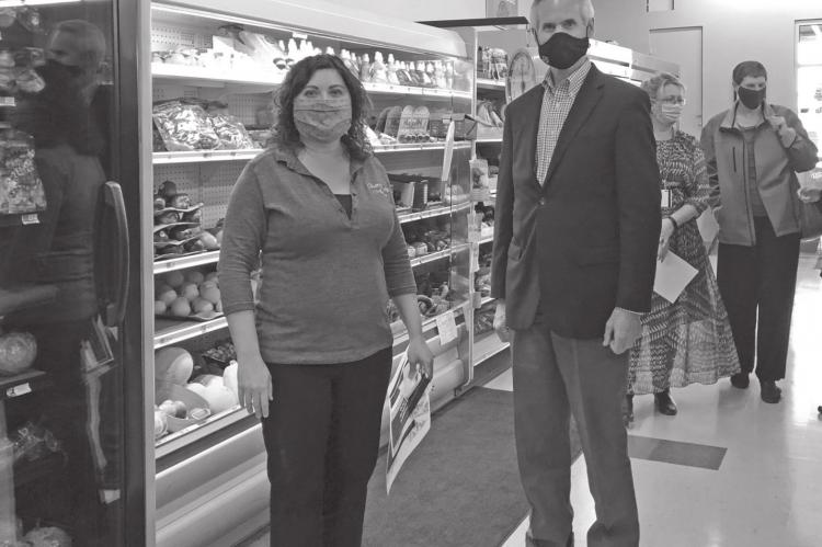 The Lt. Governor visited the area and LeahAnn Brell accompanied him to the Elwood Hometown Market to show him around and explained the Elwood Hometown Cooperative Market Membership campaign.