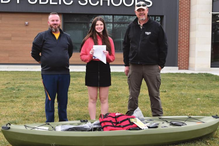 Elwood students excel in Kayak Kids essay contest