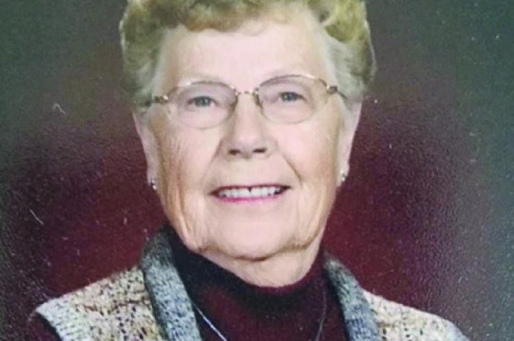 nathLeen “nathie” ahrens