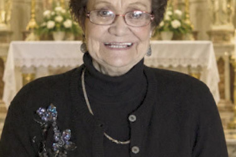 LOUANN BROZ