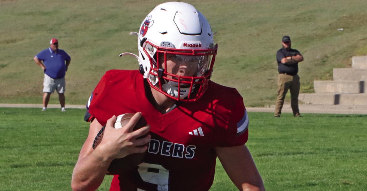 Medicine Valley’s Mason Roblee ran for two touchdowns in the victory over SEM Friday.